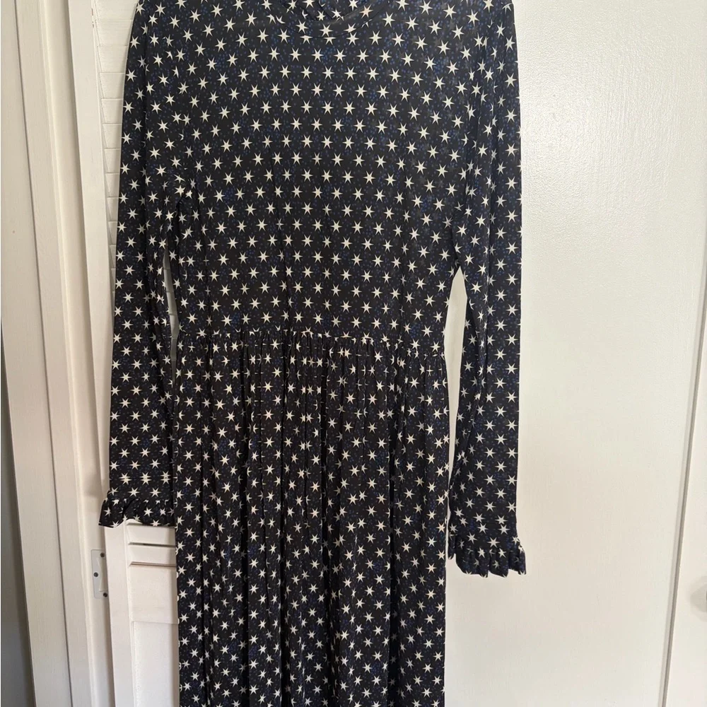 STINE GOYA Black and White Star Long Sleeve Dress - Picture 4 of 5